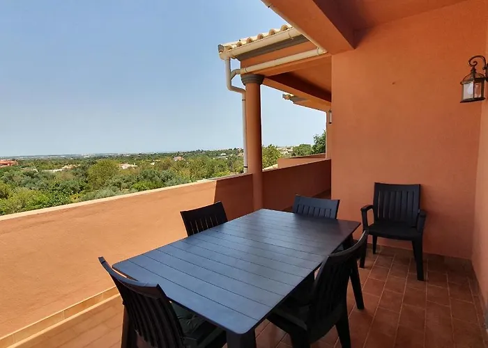 Daire Quinta Nespereiras